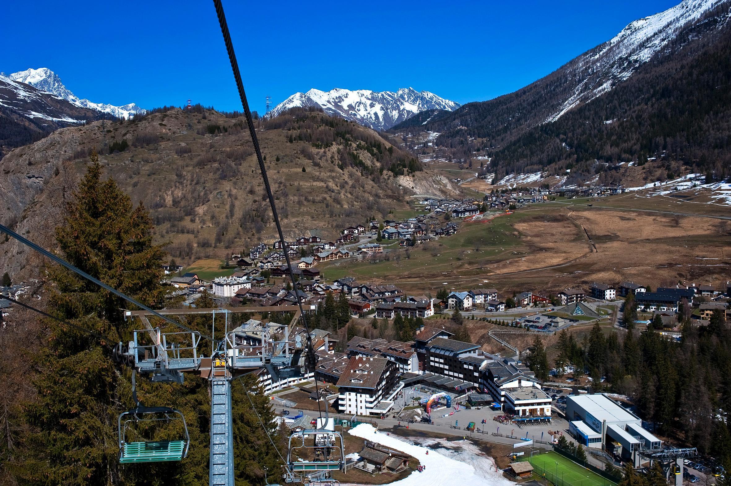 Th La Thuile - Planibel Hotel Exterior photo